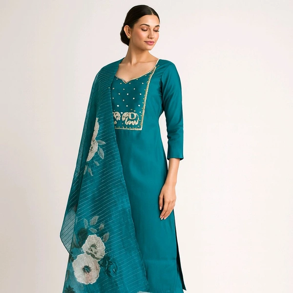 Beautiful Elephant Work Kurti Pant - Clairvoyant, L