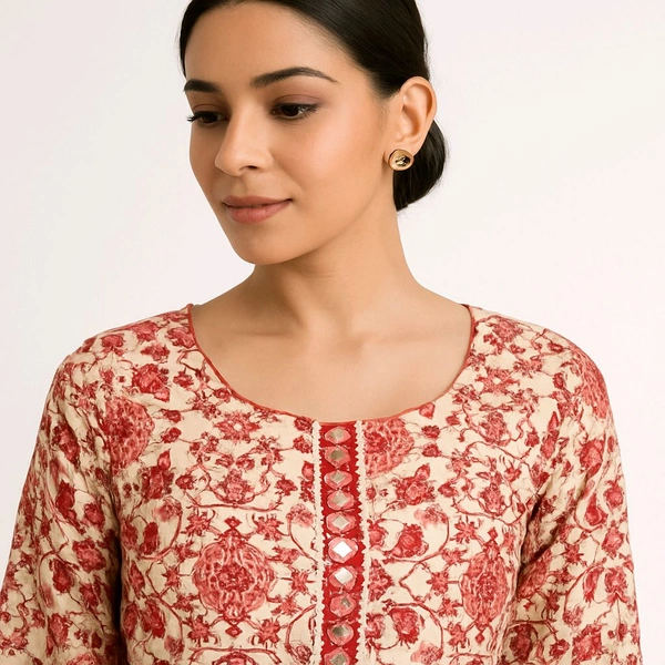Cream Maroon Beautiful Printed Vetican Kurti Set - M