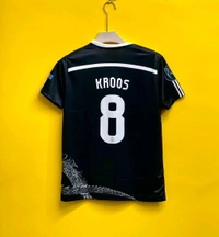 Real Madrid Toni Kroos  - Medium