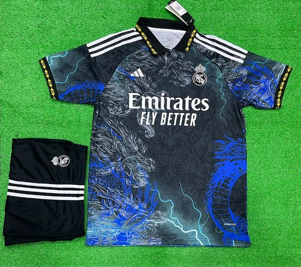 Real Madrid With Shorts - Magenta / Fuchsia, XXL
