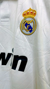Real Madrid (White Fan Versions) - Large