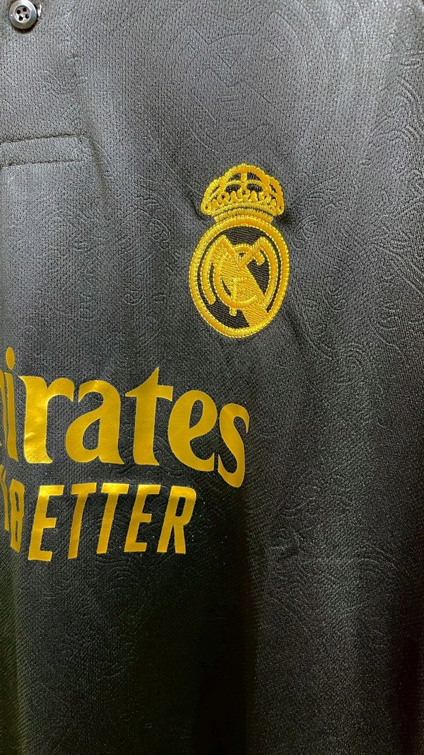 Real Madrid ( Fan version Black) - Small