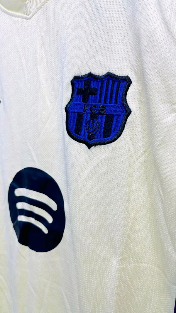 Barcelona Fan Version White - Small