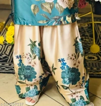 Stylish White Floral Embroidered Silk Suit Set - XL