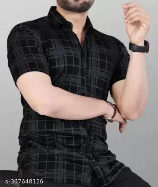 Men's Checked Regular Spread Collar Black Shirts - XL