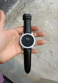  Classic Analog Watch for Boys & Men

Premium Silver Bezel | Stylish Black Dial