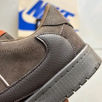 TRAVIS SCOTT VELVET BROWN - UK 6