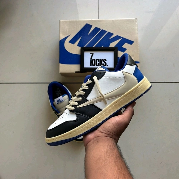 Travis scott fragment low - UK 6
