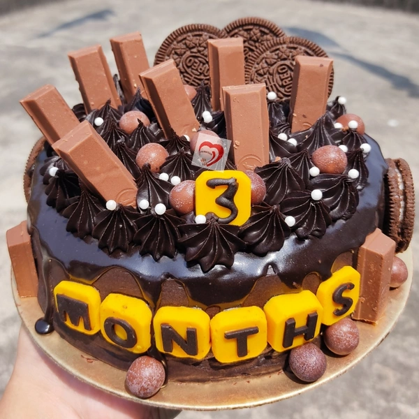 FOODICOS DELIGHT Chocolate Truffle Cake