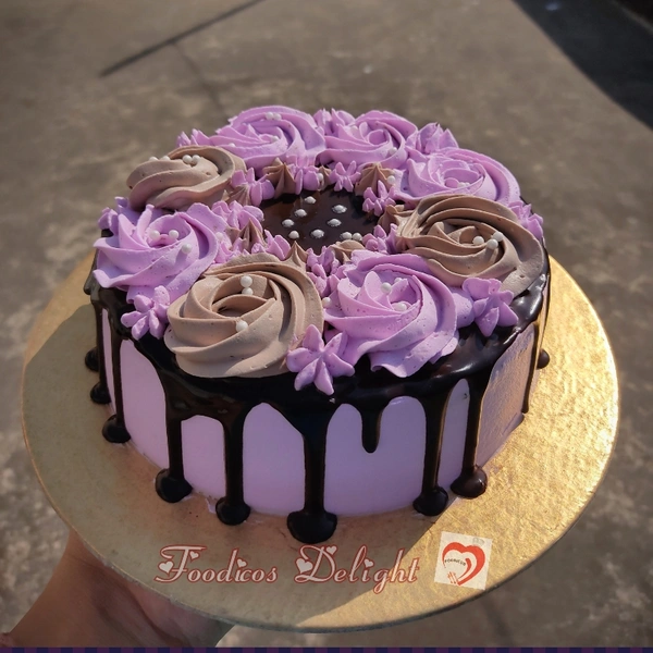 FOODICOS DELIGHT Chocolate Dutch Cake