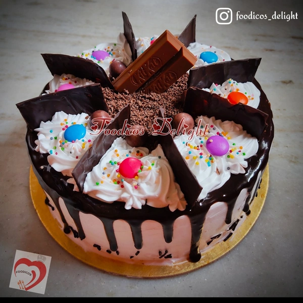 FOODICOS DELIGHT ChocoLove Cake - 