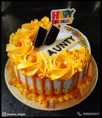 FOODICOS DELIGHT Butterscotch Caramel Drip Cake