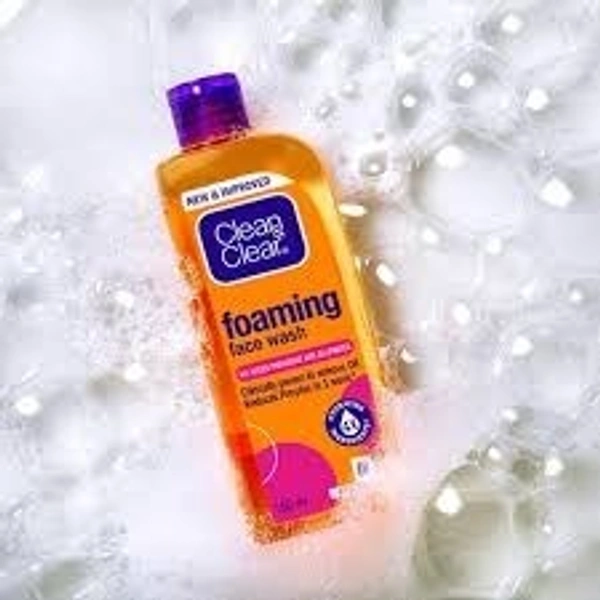 Clean & Clear  Foaming Face Wash - 50ml