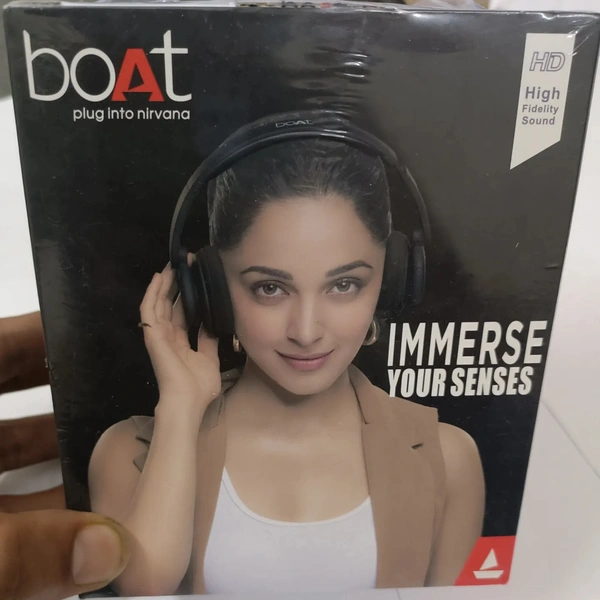 Boat Rockerz 450v2 Bluetooth Headphone - black