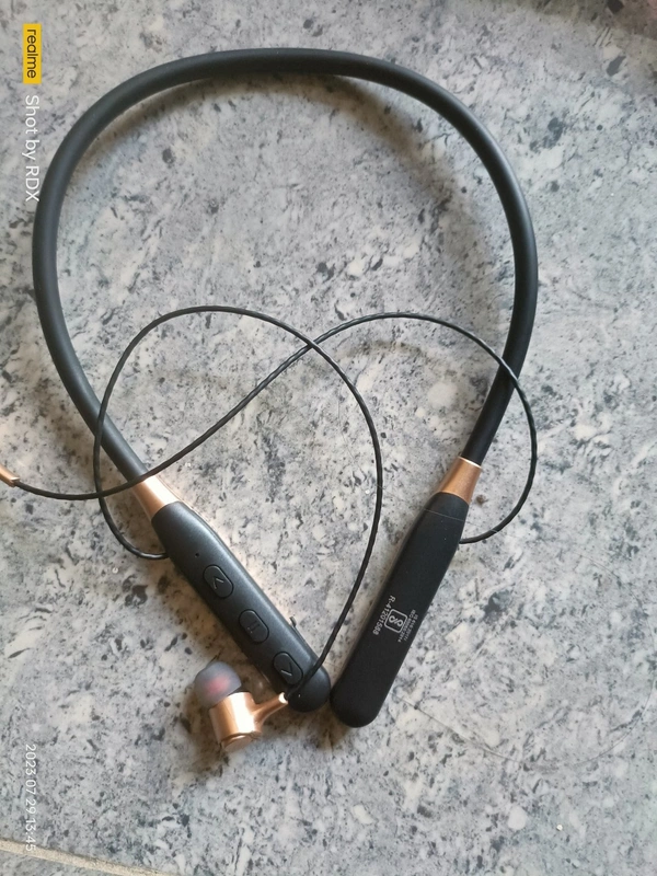 Signature 72 Hrs Backup Neckband 