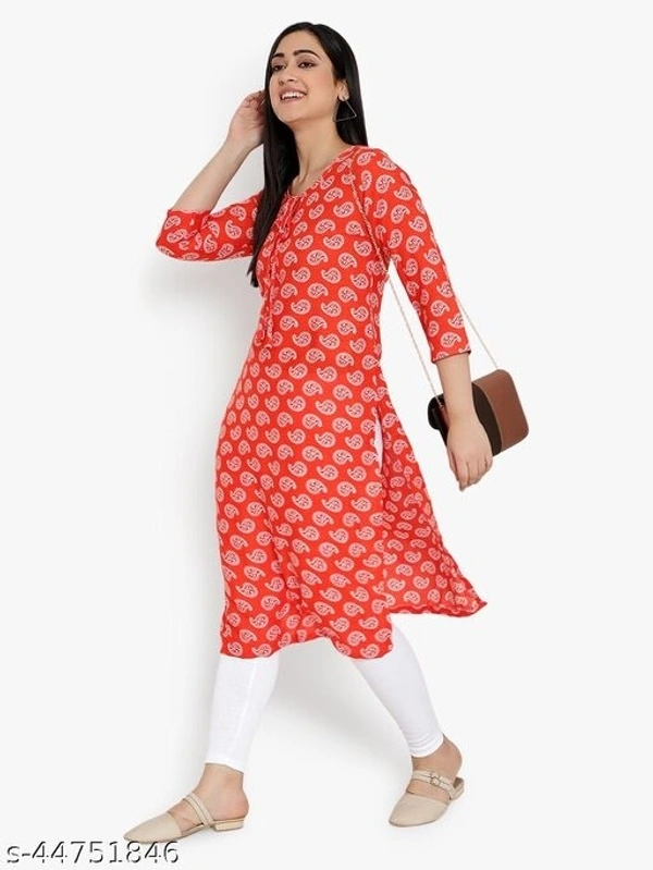 Trendy Attractive Kurtis - M