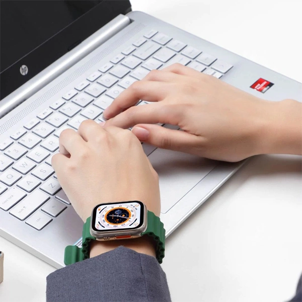 iCruze Pronto Max + BT Calling Smart watch With 1.9″ HD IPS Display - Green - Green