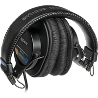 Sony MDR-7506 Professional Wired Headphones