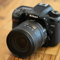 NIKON Nikon D7500 20.9MP Digital SLR Camera (Black) with AF-S DX NIKKOR 18-140mm f/3.5-5.6G ED VR Lens6%off - Black