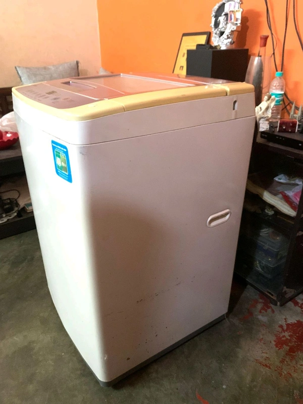 LG  Lg Top Load Washing Machine 6kgs 