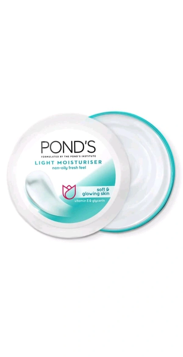 Pond's Light Moisturiser Cream - 50ml