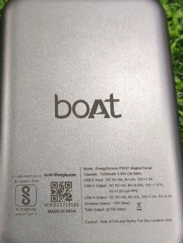 BOAT POWER BANK 10000MAH - PB331 Magnacharge