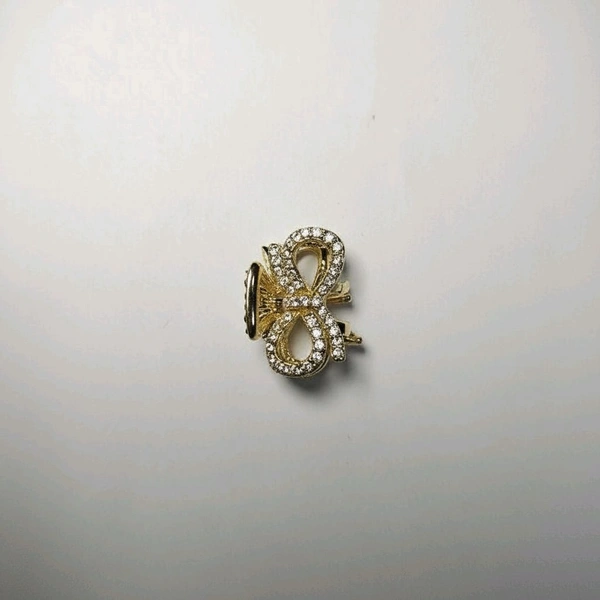Hair Clip With Stones 