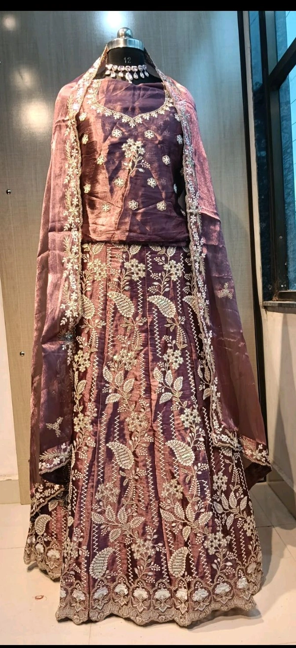 Lehenga L08