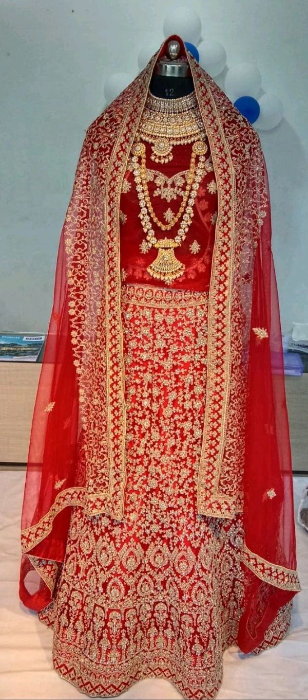 Lehenga L27