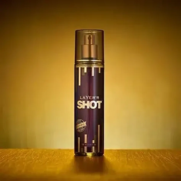 Layers Shot Gold Dynamic