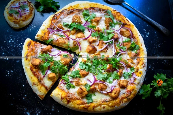Chicken Tikka Pizza