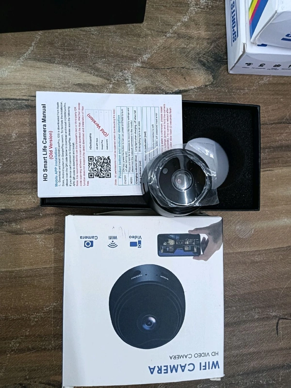 Mini Wifi Camera..App .. Memory Card