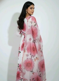 J D 131 Floral Printed Umbrella Top With Shawl White & Rose - XL