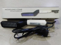MODELLING COMB BEARD STRAIGHTENER