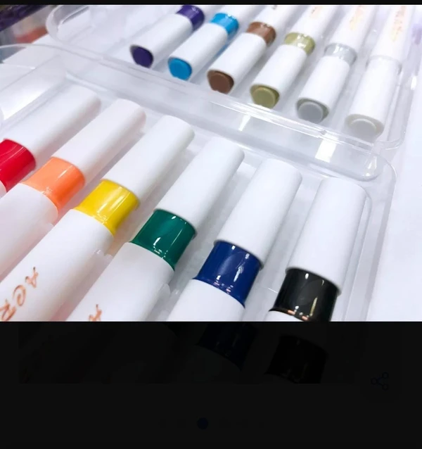 ACRYLIC MARKER (SET OF 12)