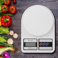 KITCHEN SCALE NEW SQUARE