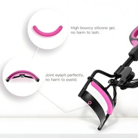 EYELASH CURLER