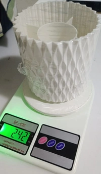 MAKEUP BRUSH HOLDER