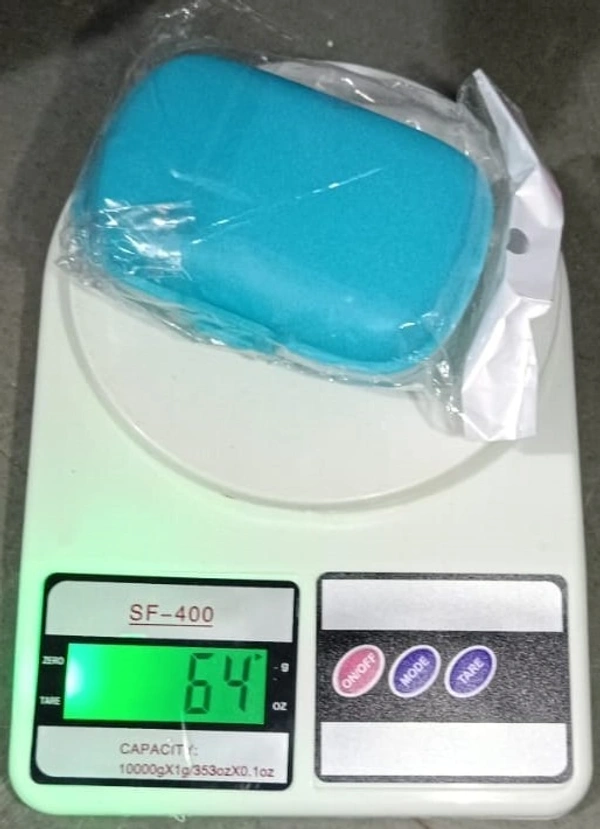 PILL CASE 8 COMPARTMENT