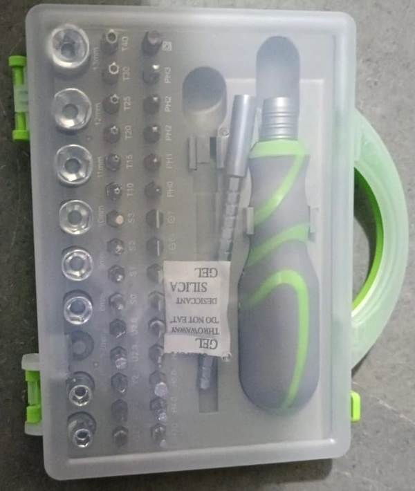 TOOL KIT (SET OF 41)