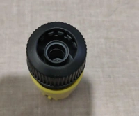 CONNECTOR WITH HOZELOCK