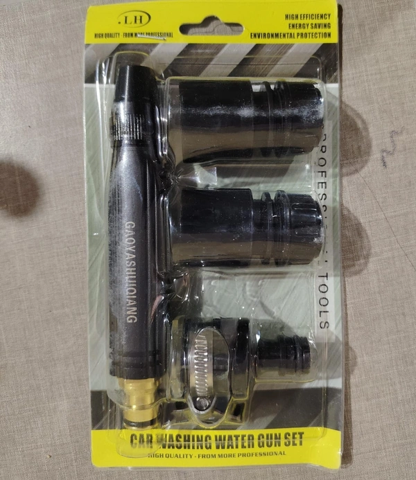 WATER SPRAY NOZZLE WITH TAPE HOSE CONNECTOR