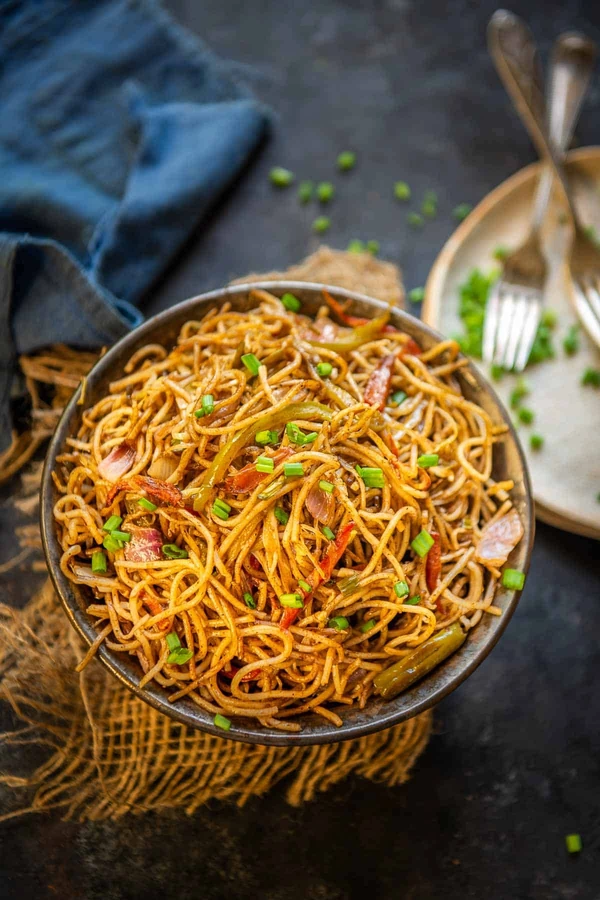 Veg. Hakka Noodles