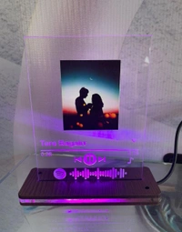 Spotify photo Frame  - 6*4 Inches, Red