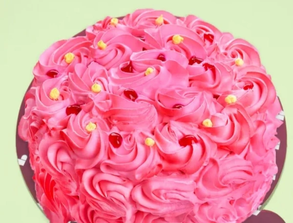 Strawberry Cake (500 gm)