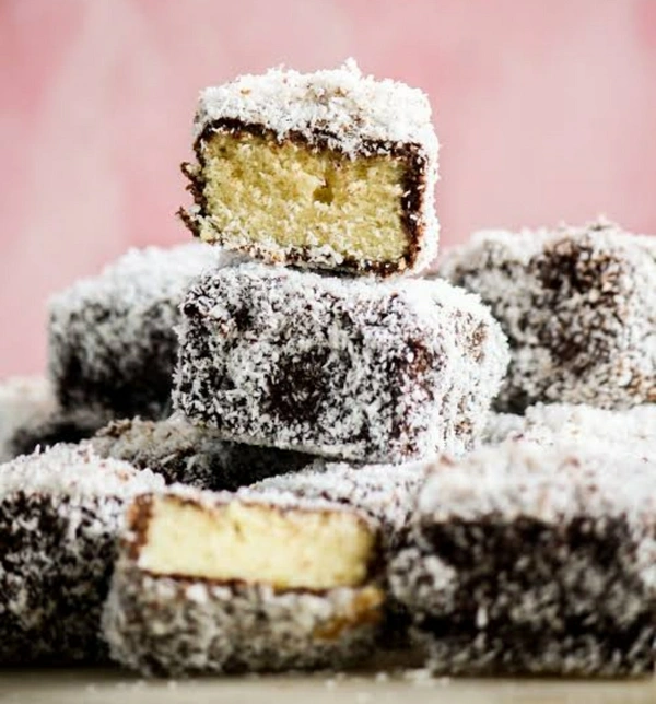 Strawberry Lamington - 