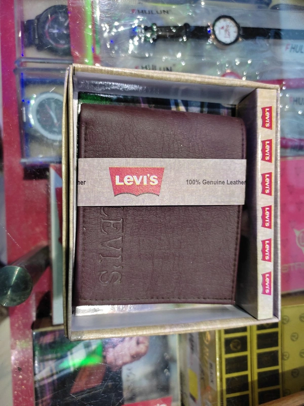 Levi's Men Wallet - brown