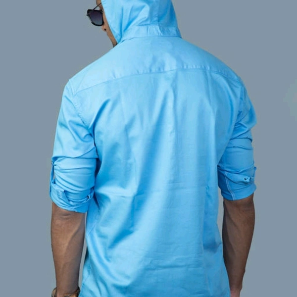 Trendy blue mens great shart - m