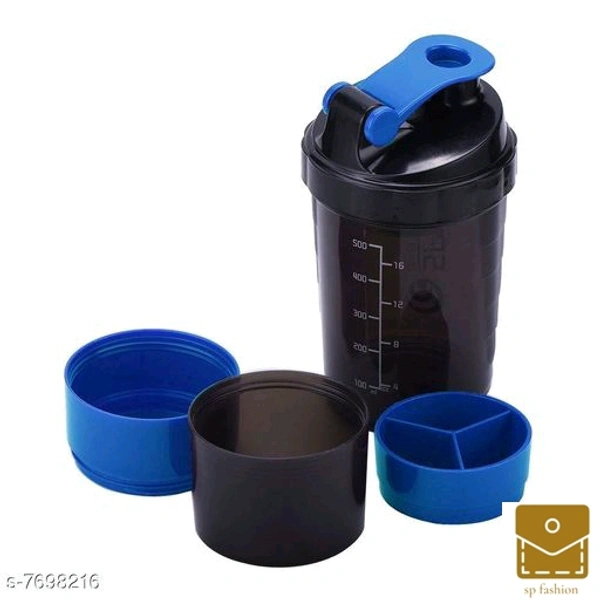 Trendy Water Bottles*Material: Plastic - 500ml, blue