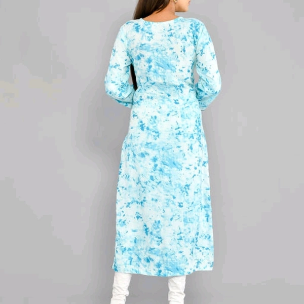 Women's Kurties